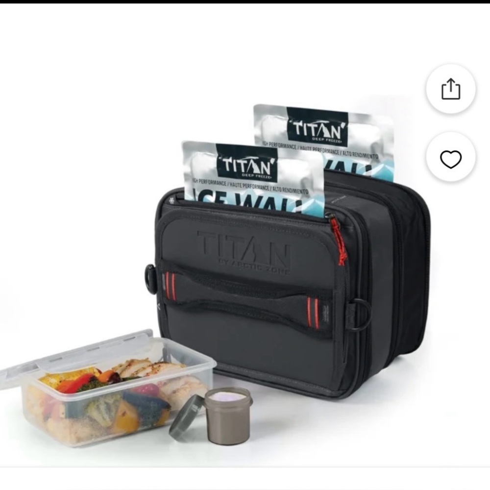 Titan Ice Pack with Black and Blue Design